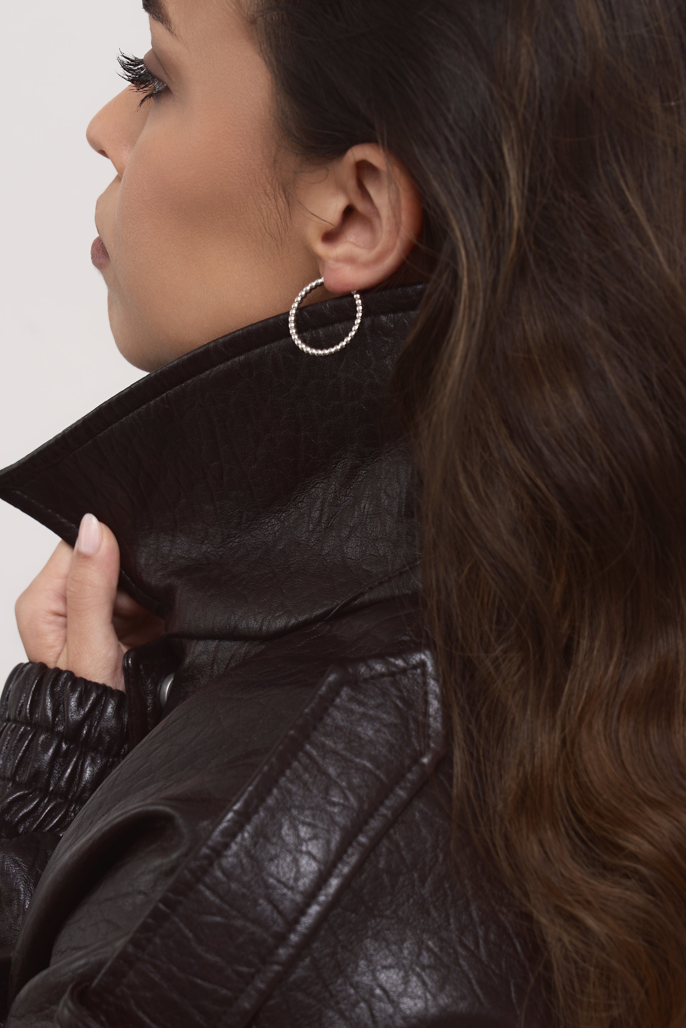 Pendientes Huggie UNO